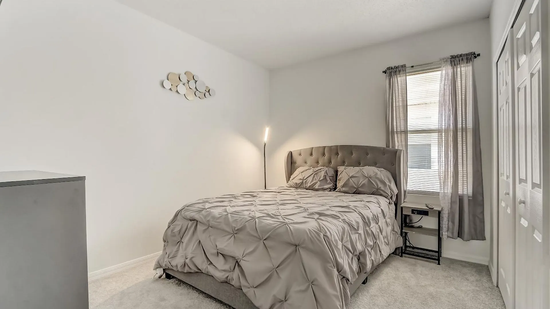 Relax With Nature/ Home Away From Home Davenport